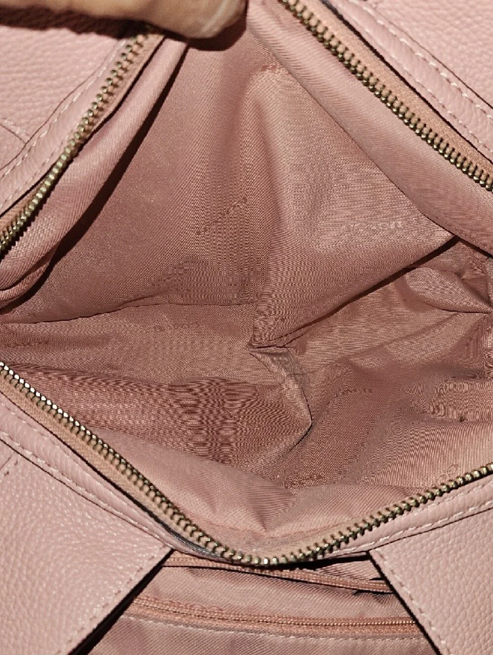 Coach EUC Lexi Pink Pebbled Leather Shoulder Bag with Chain Straps - Picture 11 of 12